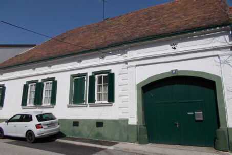 Gasthaus Marlene Außenansicht Toreinfahrt