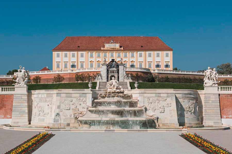 Schloss Hof und Niederweiden